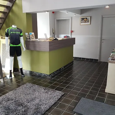 Couette-café Maison 4*